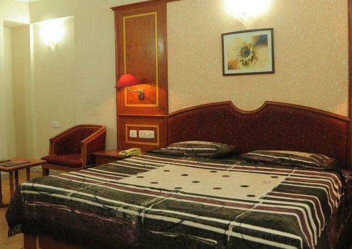 Hotel Sahara Bridge, Mehsana 5